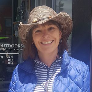 Meet your Posher, Caleigh